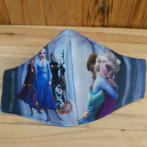 Disney's Frozen - Elsa & Anna Hugging